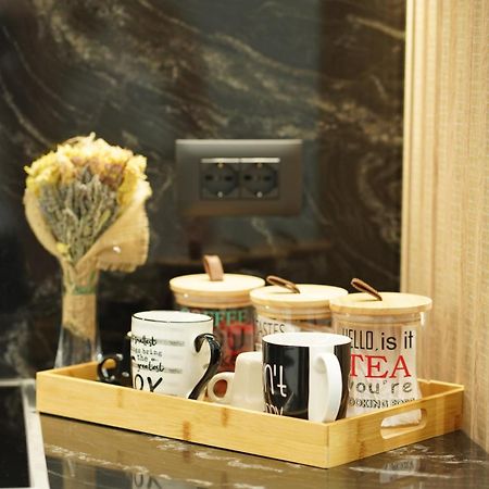 Feel Home Apartment Tirana Zewnętrze zdjęcie