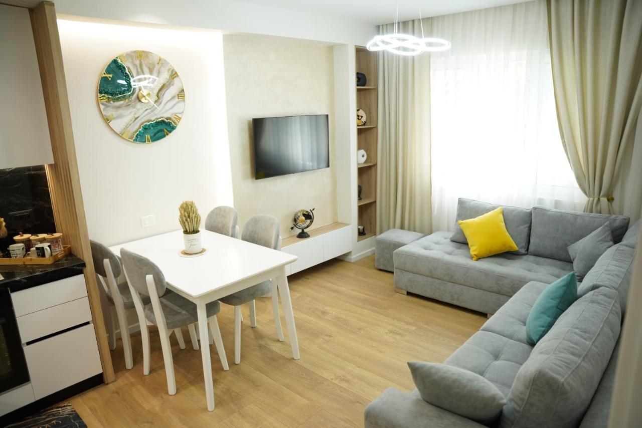 Feel Home Apartment Tirana Zewnętrze zdjęcie