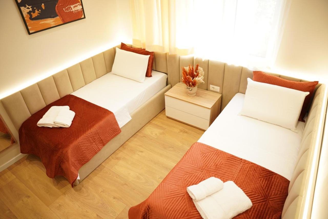 Feel Home Apartment Tirana Zewnętrze zdjęcie