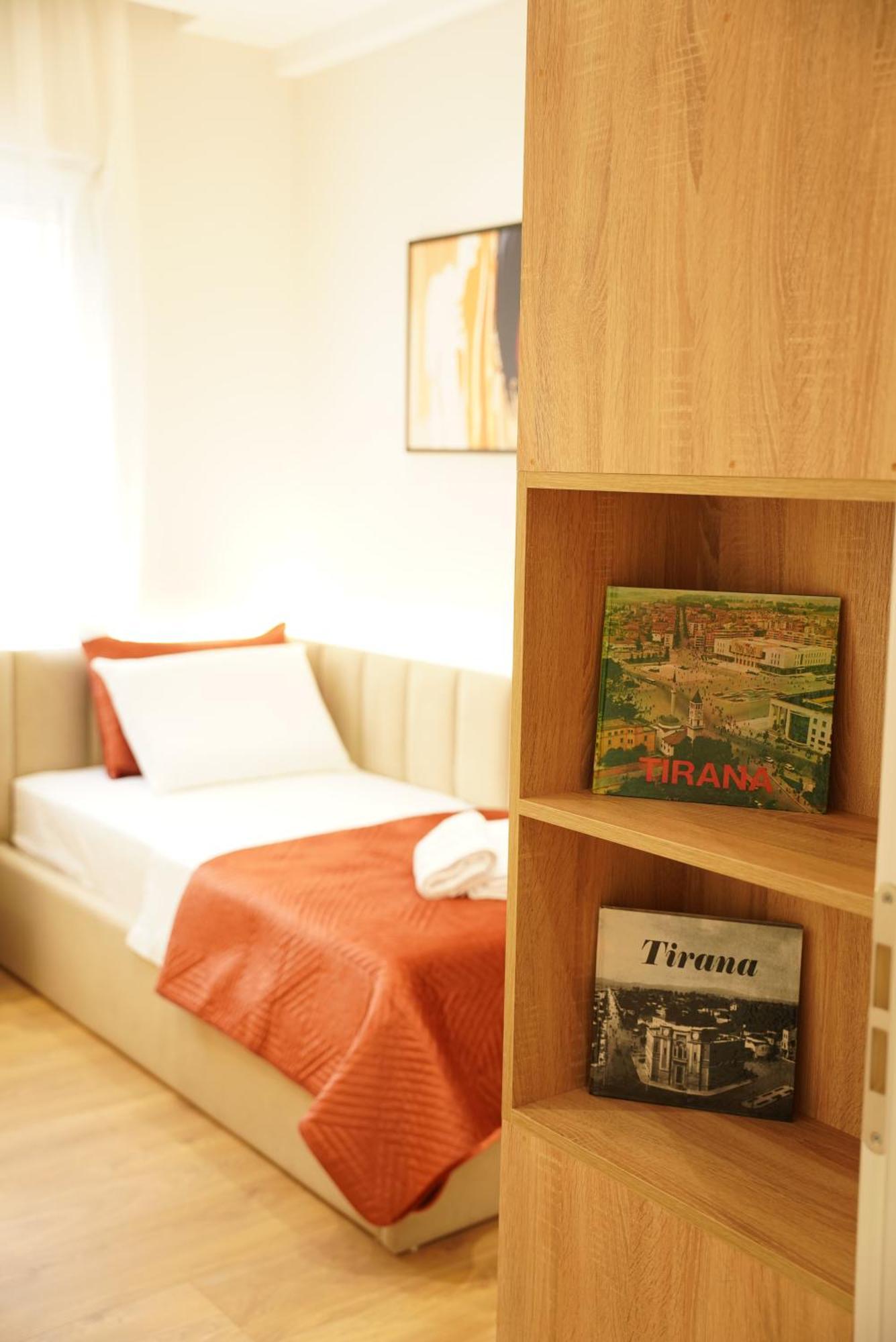 Feel Home Apartment Tirana Zewnętrze zdjęcie